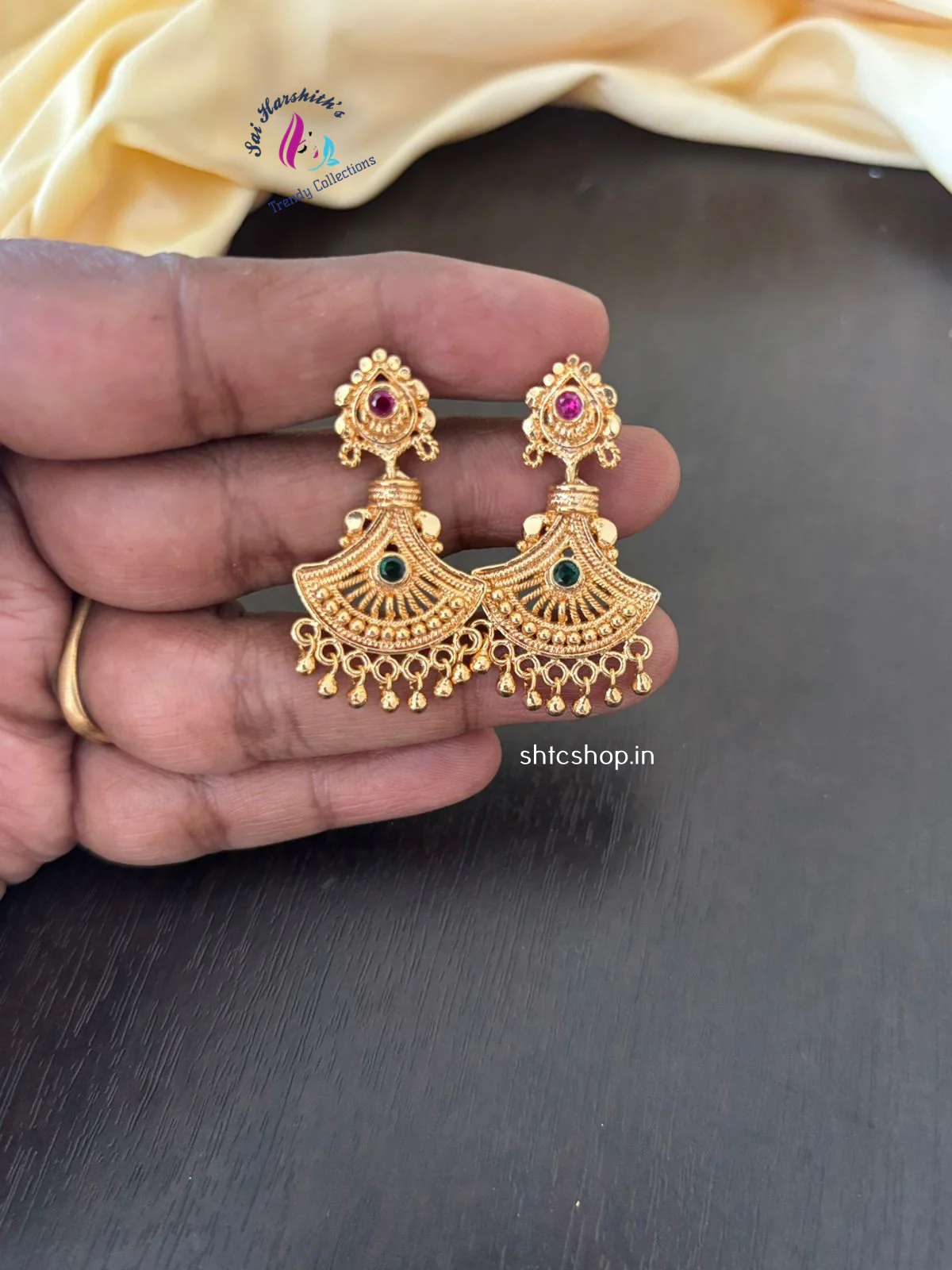 INPON Earring