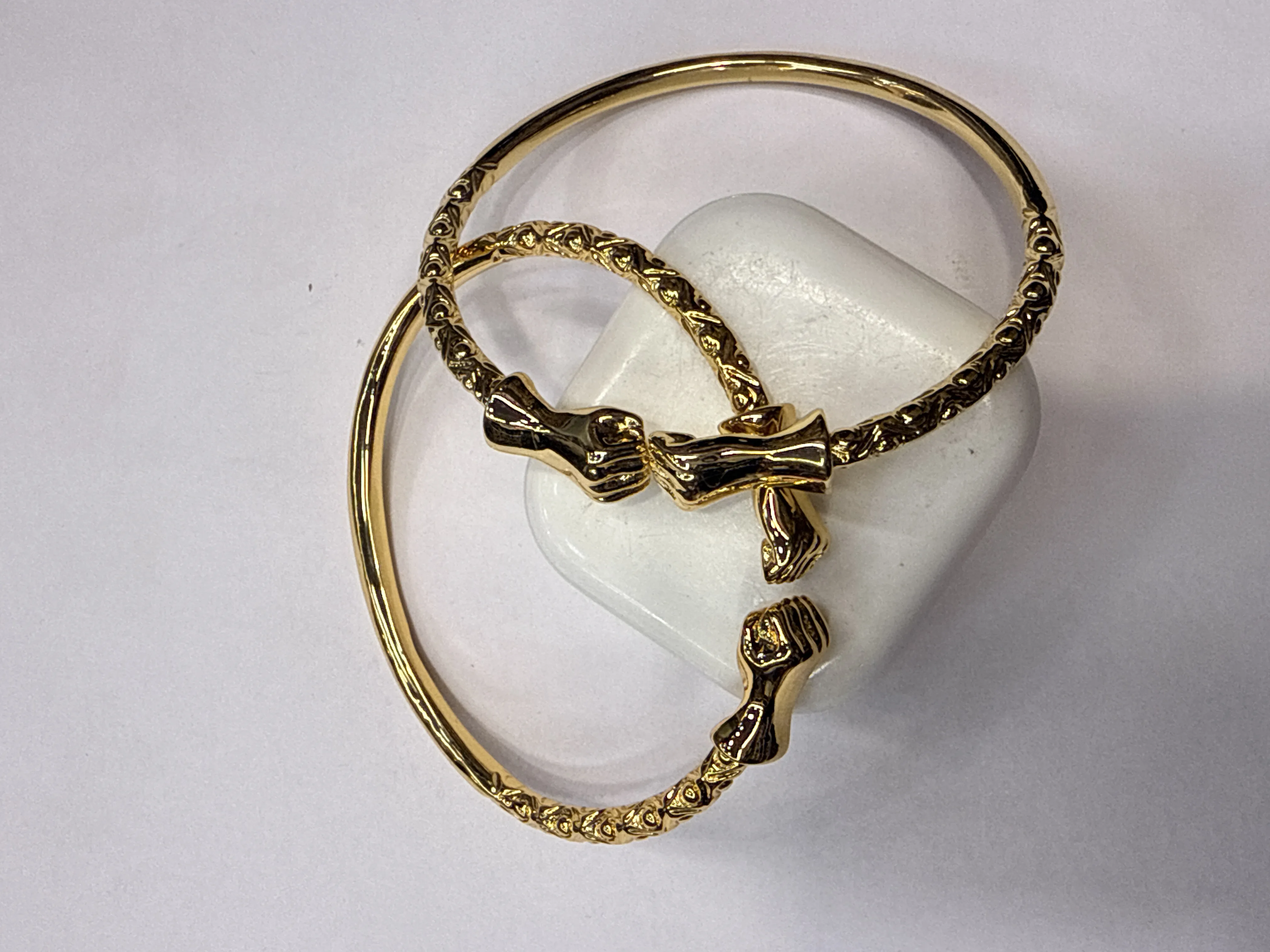 SABONA BANGLE
